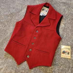 Schaefer outfitter Vest Size S, New without tags